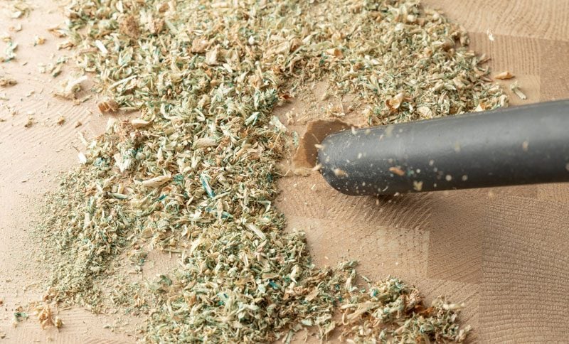 Utilisation d'un aspirateur pour les copeaux