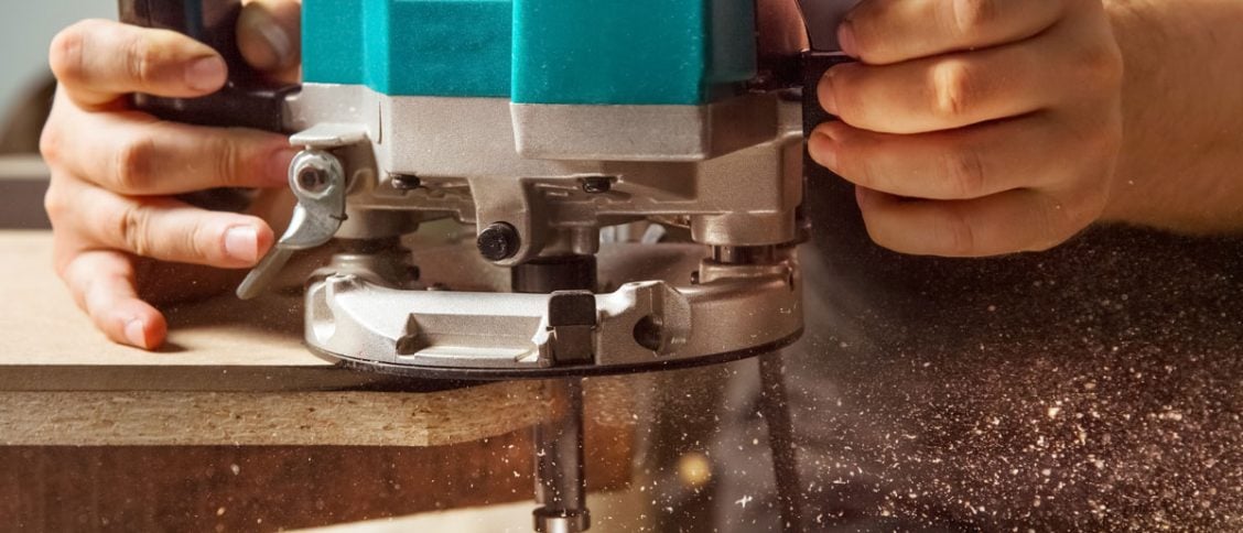Utilisation d'une défonceuse