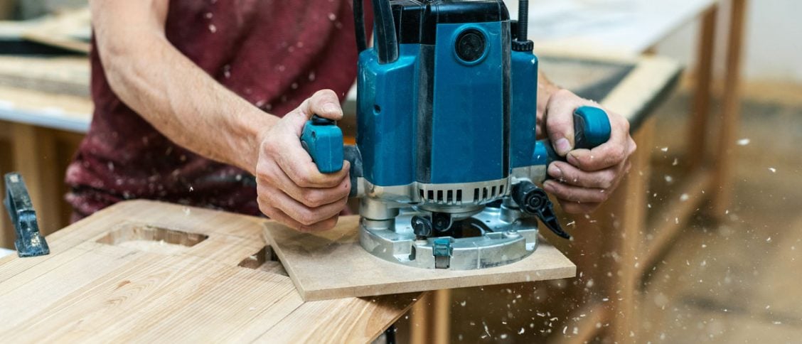 Utilisation d'une défonceuse