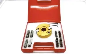 Coffret menuiserie 'intérieur/extérieur'/ Cuisine Al.30 (p.outil + 8 paires de couteaux)